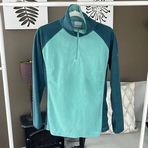 Columbia ¼ zip funnel neck fleece, Size L